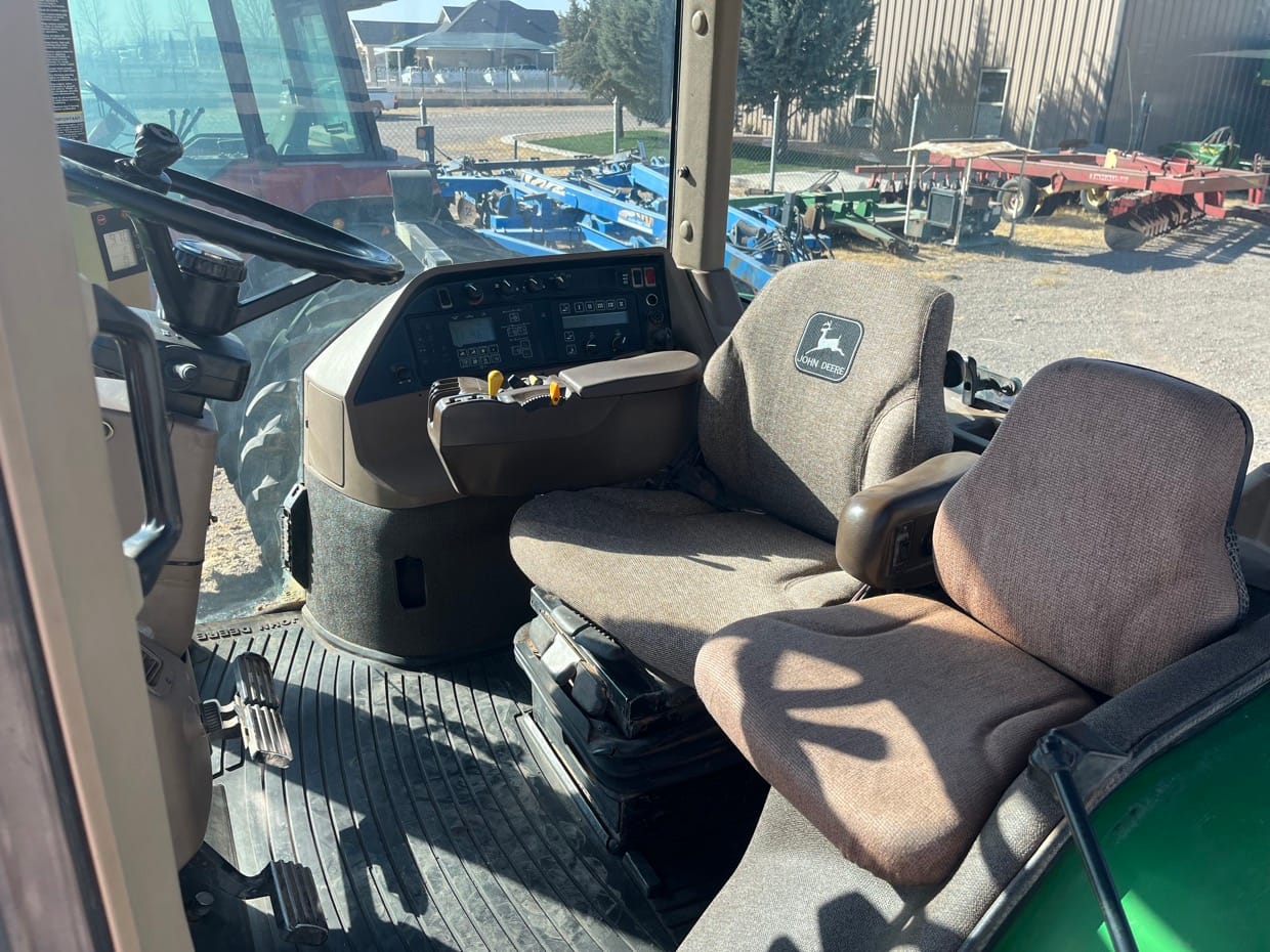 John Deere 8310 2000 — foto 5