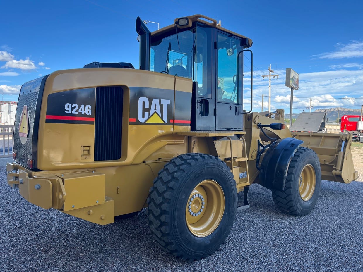 Carga frontal cat 924G — foto 3